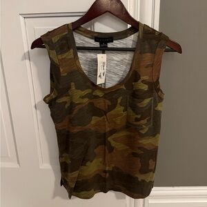 NWT Sanctuary scoop neck camo tank